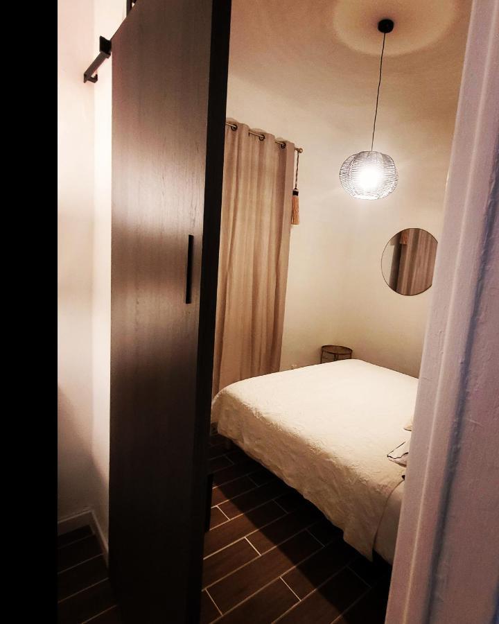 Ferienwohnung La Loge De Madame Soleil Orange  Exterior foto